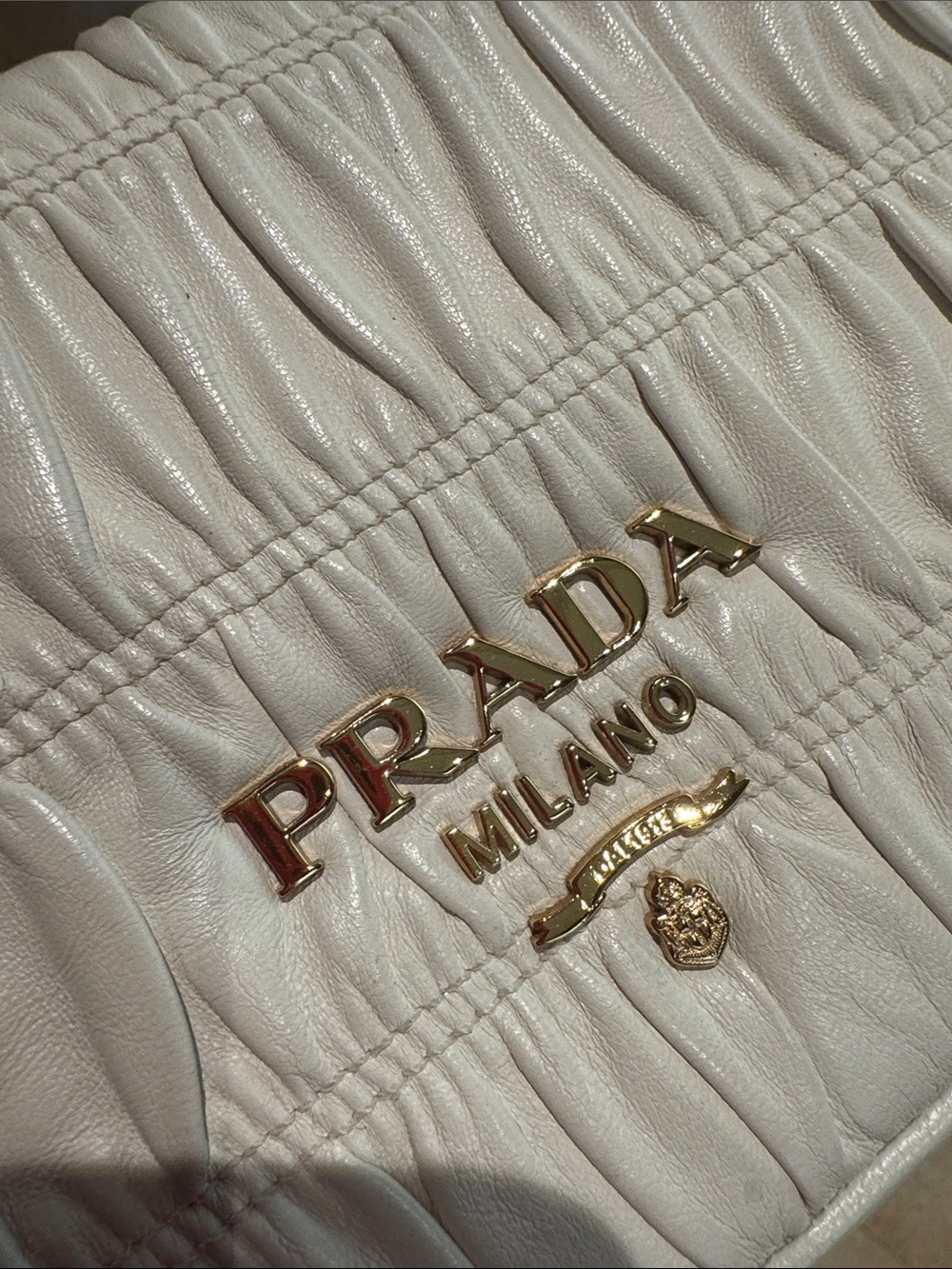 Prada White Quilted Nappa Leather Shoulder Bag with Gold Chain - Picture 4 of 11